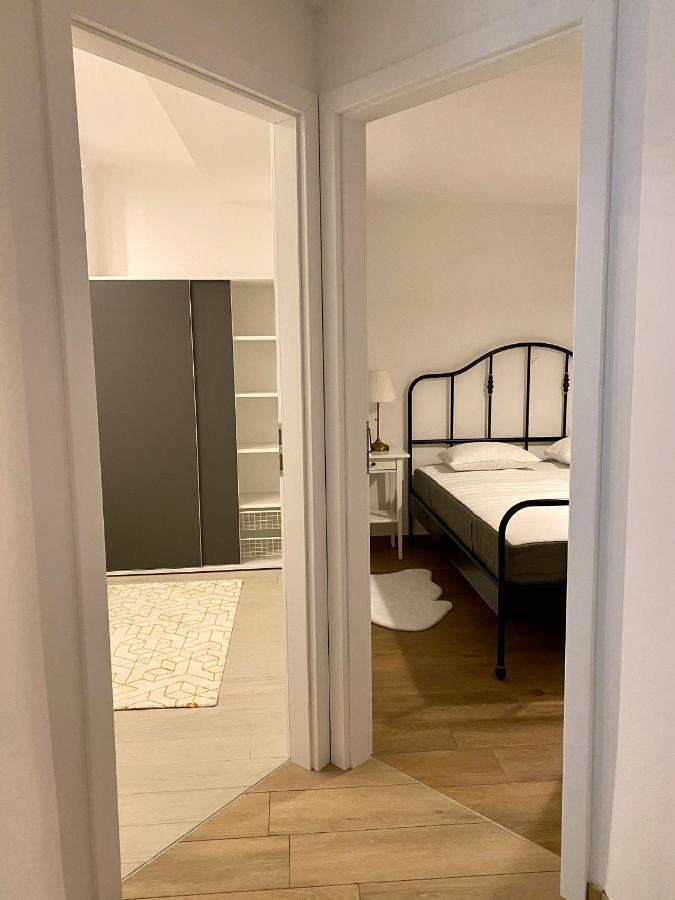 Gold Apartment Загреб Экстерьер фото